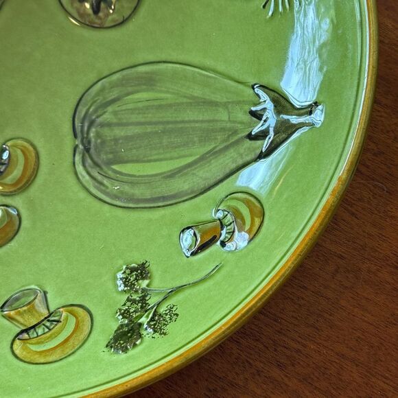 Vintage 1971 Los Angeles Potteries #514 Large 14.5” Pasta Bowl Raised Vegetables - Picture 4 of 14